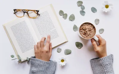 Book Reviews background